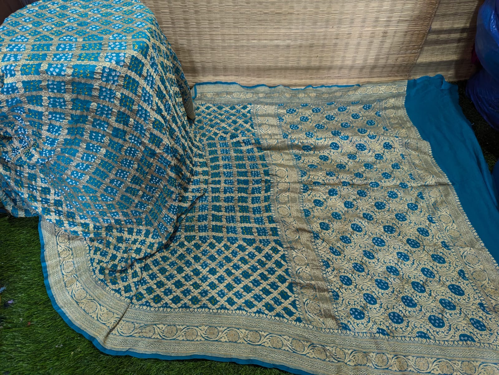 Hand Bandhani