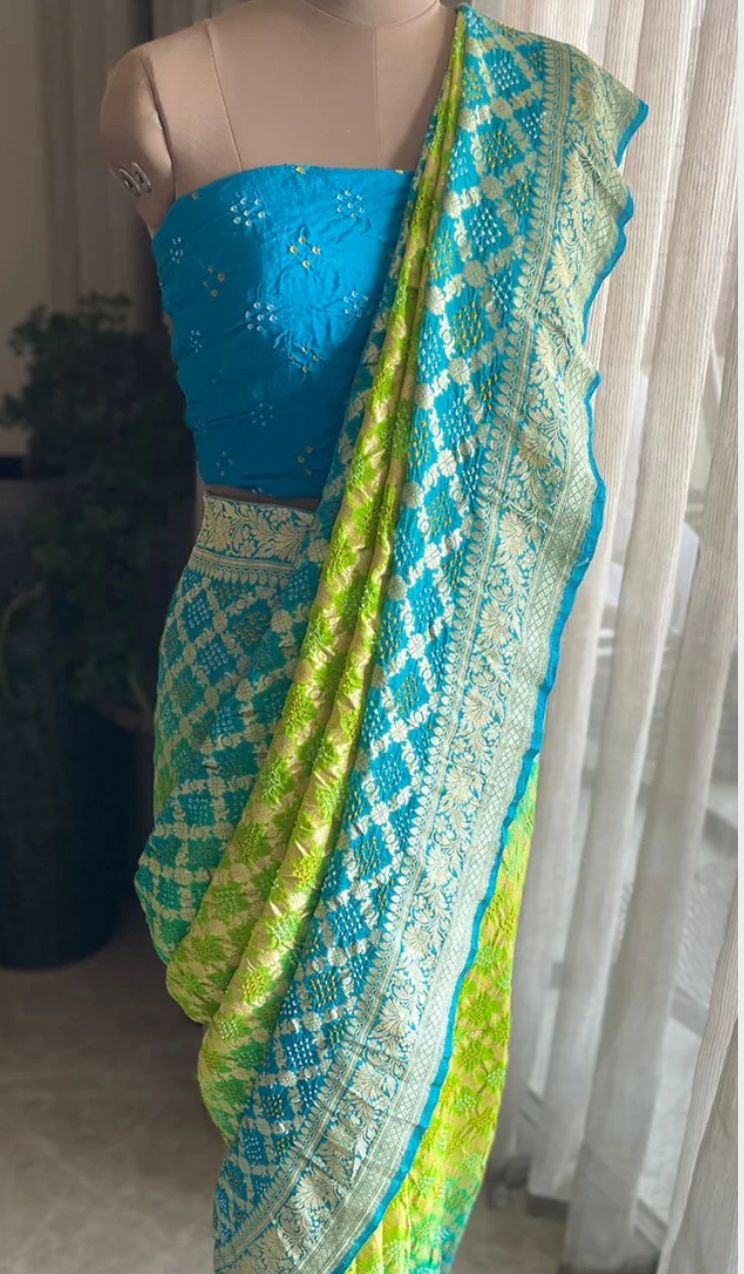 Hand Bandhani