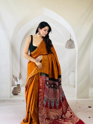 WhatsApp Image 2025-10-26 at 18.32.02 (1)